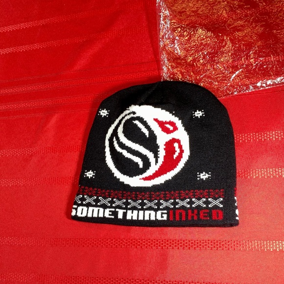 NWT SOMETHING INKED unisex hat outdoor active wear ski hiking - Picture 2 of 9